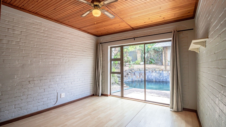 4 Bedroom Property for Sale in Blue Bend Eastern Cape